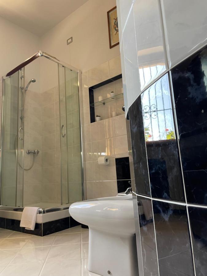 B&B La Roverella Пьяцца-Армерина Экстерьер фото